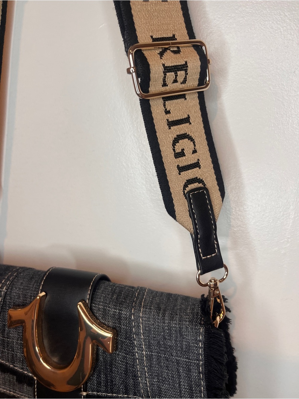 True Religion Frayed Denim Flap Crossbody Bag. - Picture 7 of 12